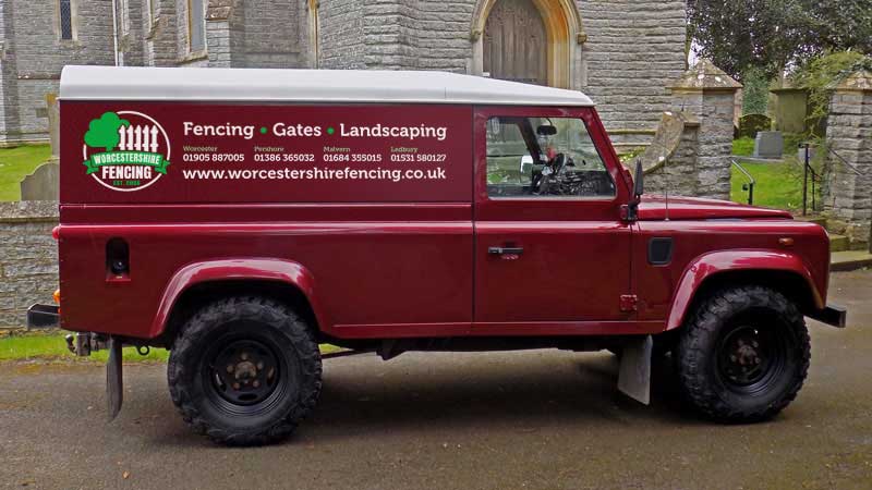 Worcestershire Fencing Land Rover